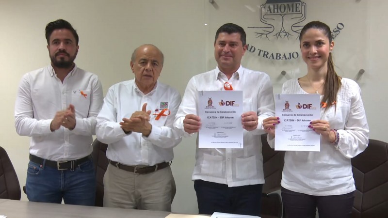 Firman convenio de colaboración el ayuntamiento con ICATSIN