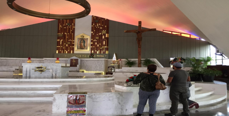 Agradecen feligreses a la virgen de Guadalupe