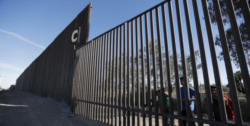 AMLO no tocó el tema del muro fronterizo con Trump