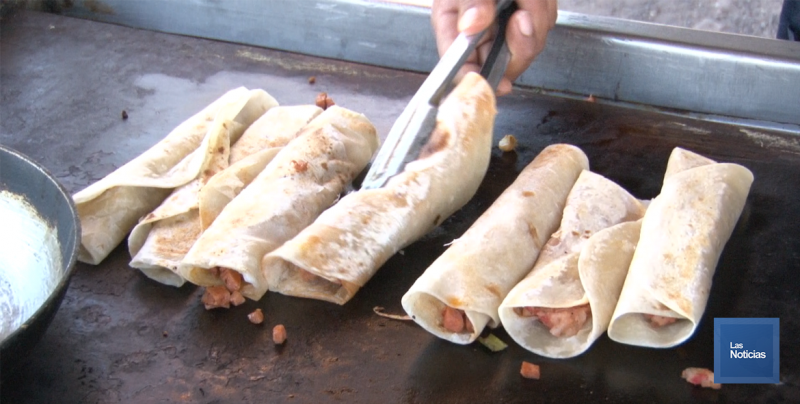 En Cajeme, realizan burritos con guisos tradicionales