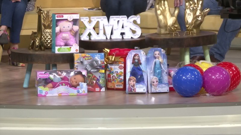 Siguen donando juguetes a la campaña "Regalo de Alegría"