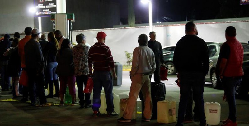 Gasolina a la venta en Facebook ante la crisis de desabastecimiento en México