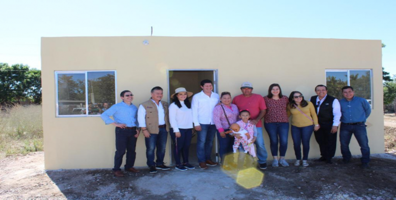 Supervisan  viviendas en el municipio de Angostura