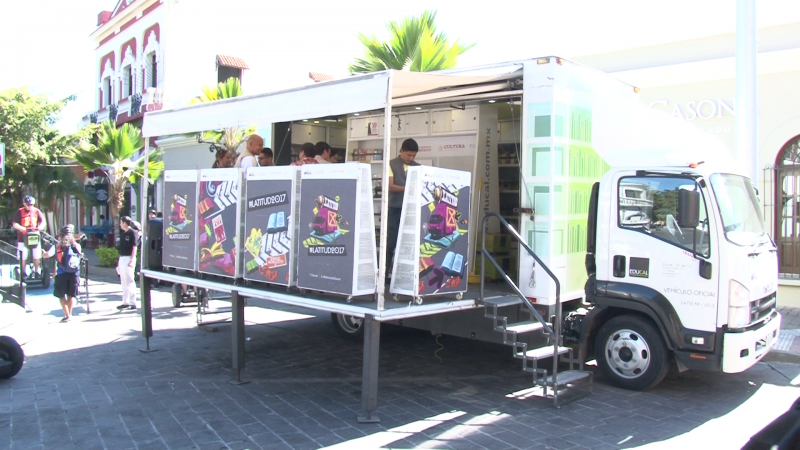 Buena aceptación tuvo Librobus en Mazatlán
