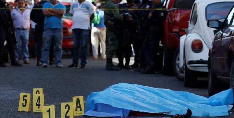 México desplegará 10.200 policías y militares en 17 regiones más violentas