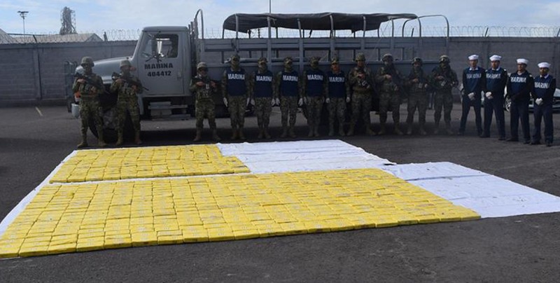 Marina intercepta una embarcación con 630 kilos de cocaína frente a Topolobampo