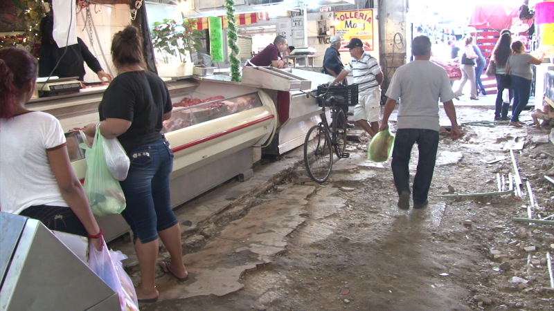 Detenidos los trabajos de remodelación del mercado Pino Suárez