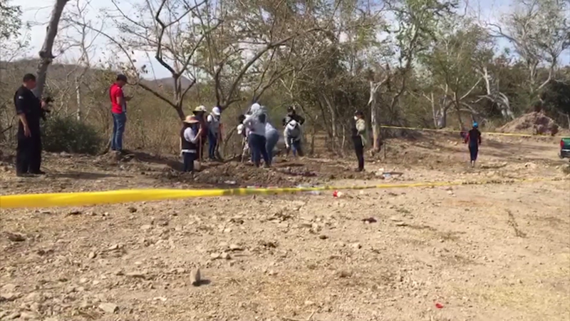 Identificados 3 de los 30 cuerpos de las víctimas localizadas en Miravalles y Palmillas