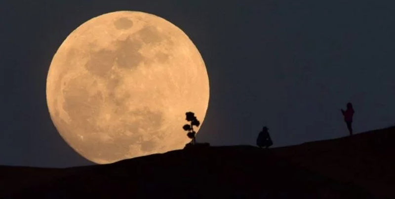 No te pierdas la ‘Superluna de Gusano’ que podrás ver este miércoles