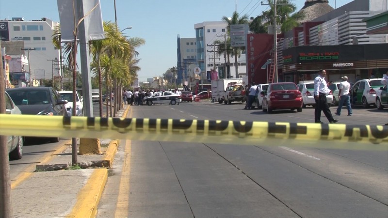 Condena sector hotelero bloqueos en Mazatlán