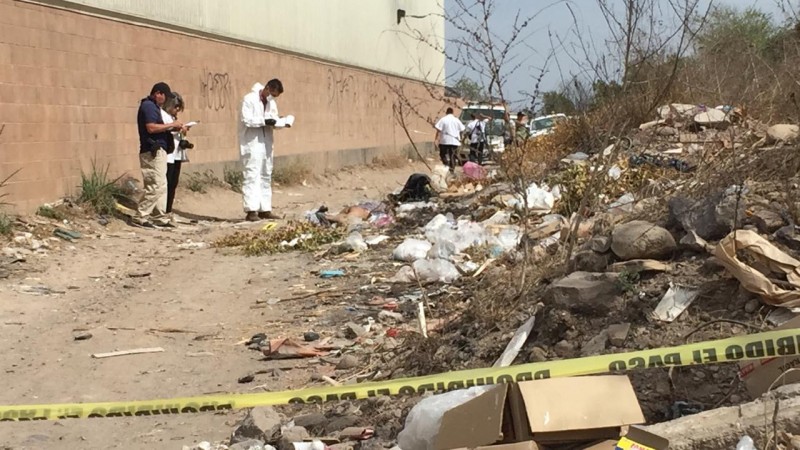 Encuentran a persona asesinada cerca del Fraccionamiento Las Vinoramas al sur de la ciudad