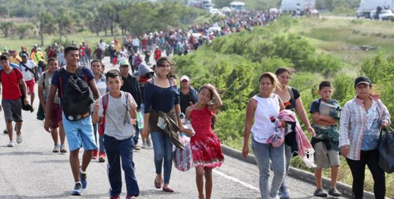 ONG denuncian la detención de miles de migrantes de caravanas en Chiapas