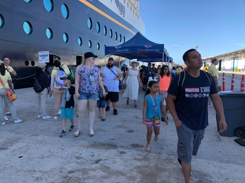 Visita 'La Magia de Disney' a Mazatlán