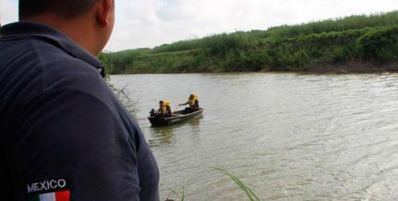 Cesan los cruces de migrantes por el río Bravo tras muerte de padre e hija