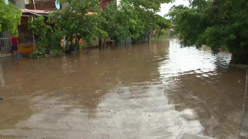 Quedan incomunicados poblados tras las lluvias