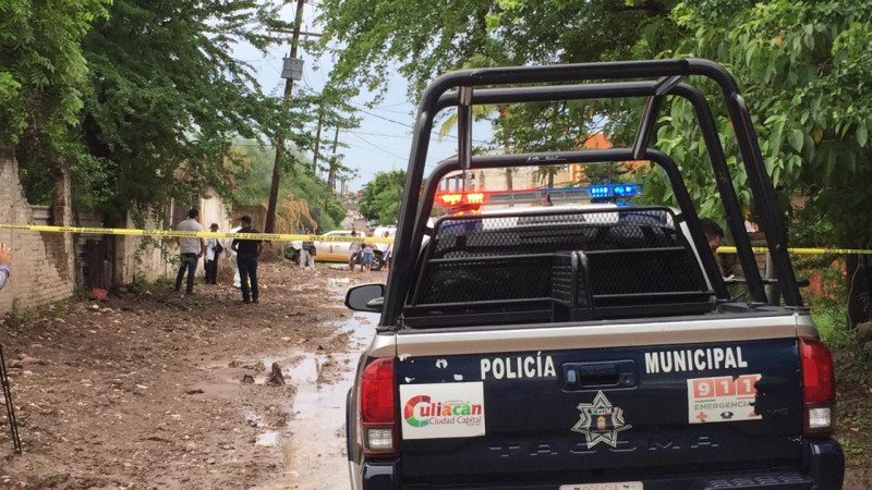 Ni la lluvia los detiene, asesinan a una persona en la Toledo Corro