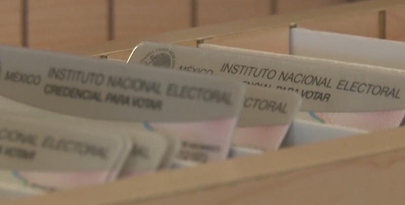 INE permitirá omitir el sexo en credencial de elector a miembros de la comunidad LGBT