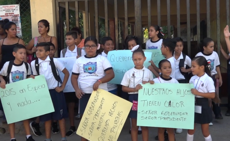 Alumnos y padres de familia exigen culminar instalación de subestación