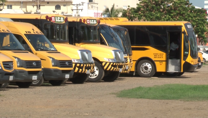Mazatlán tiene plantilla de vehículos escolares seguros