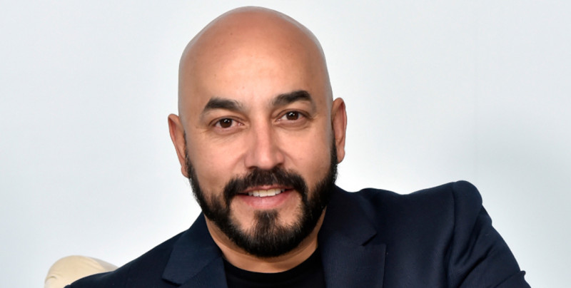 VIDEO: Lupillo Rivera explota contra fan en redes llamandolo pend***