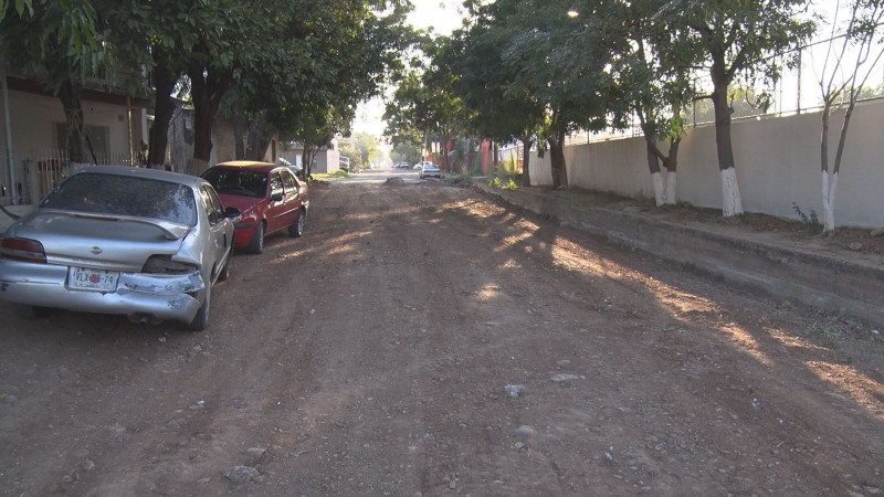 Atiende Ayuntamiento de Culiacán denuncia de calle en mal estado
