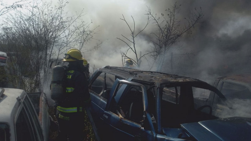Aseguradoras deberán cubrir daños por incendio en la pensión Grúas Culiacán