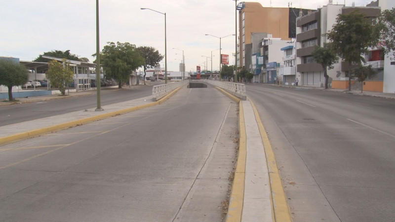 Prácticamente vacía la ciudad de Culiacán, mínima afluencia en calles y avenidas