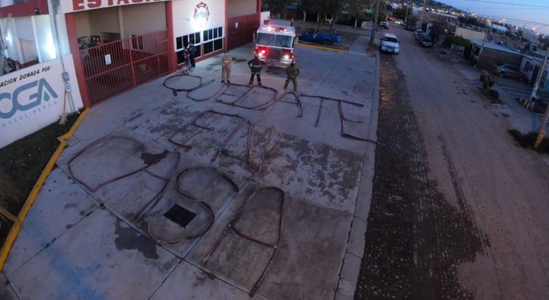 Bomberos Mazatlán participan en el llamado “Quédate en casa”