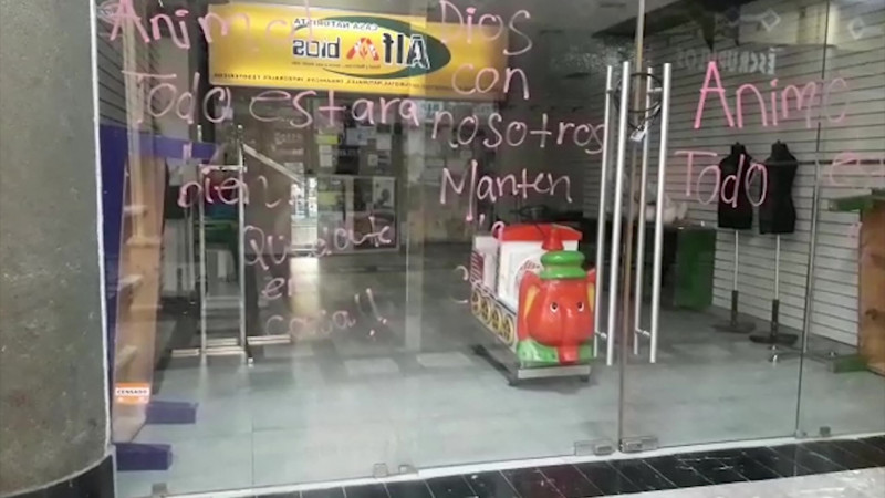 Bajan cortinas, pero dejan alentador mensaje a sus clientes