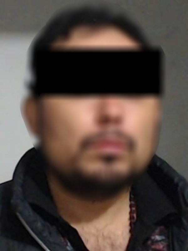 Policías de la SSPyTM detienen a una persona con orden de aprehensión