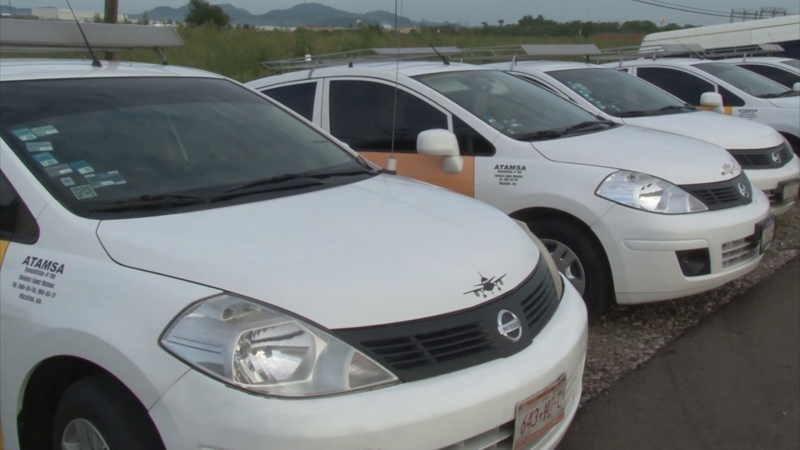 Transportistas del aeropuerto piden apoyo