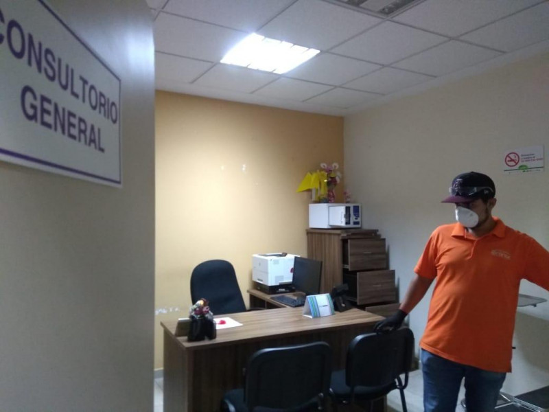 Sanitizan instalaciones del Centro de Justicia para las Mujeres del Estado de Sinaloa