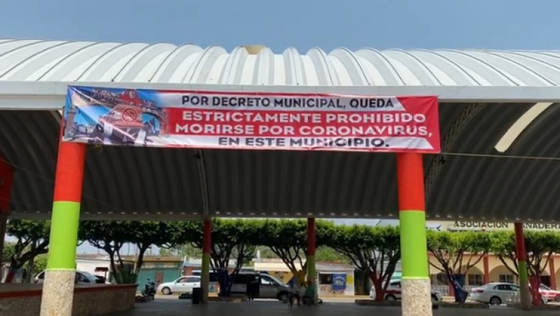 "Queda estrictamente prohibido morirse por coronavirus en este municipio": Ayuntamiento en Veracruz