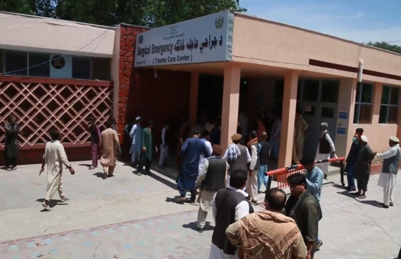 Al menos 24 personas mueren en un ataque suicida en funeral de Afganistán