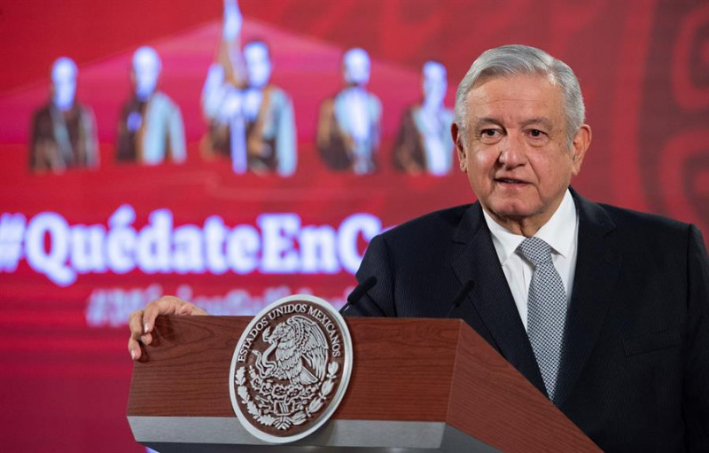 López Obrador dice que el 90% de llamadas sobre maltrato a mujeres son "falsas"