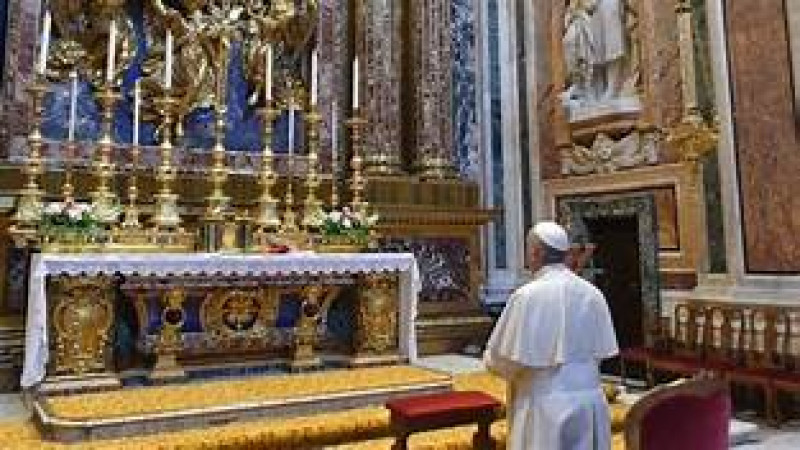 El papa reconoce milagro atribuido a sacerdote de EEUU