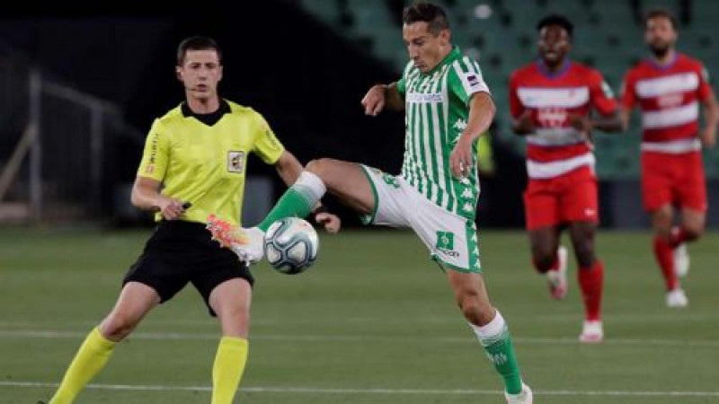 Andrés Guardado y Diego Lainez tienen minutos con el Betis