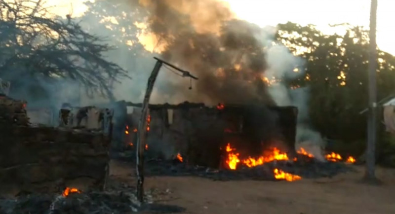 Fuego consume 5 viviendas en Escuinapa