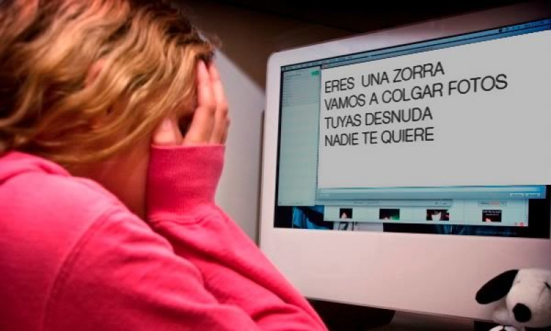 Jóvenes latinas exponen informe sobre violencia en internet en la CIDH
