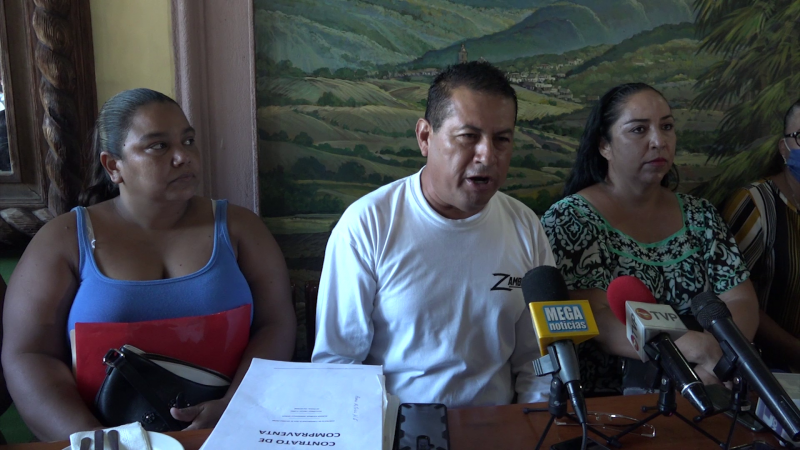 Regularizan terrenos en colonia "Líderes de Acción"