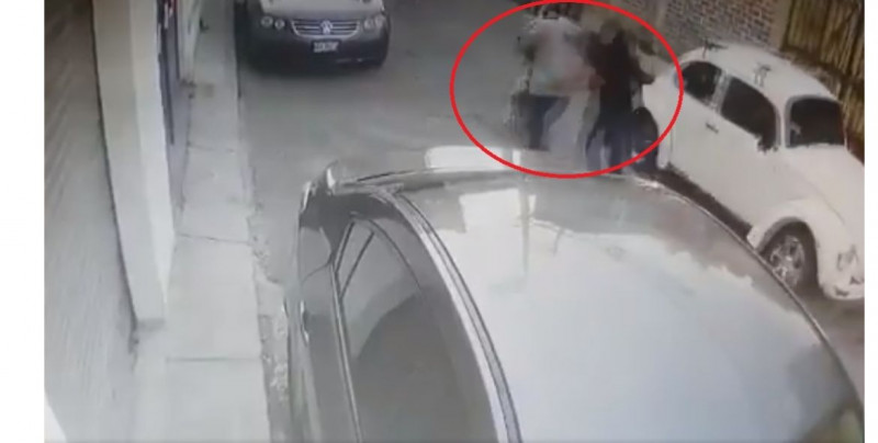 Video: captan intento de secuestro de niño de la CDMX y momentos después escapa