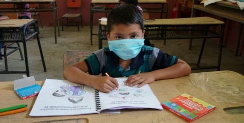 Unicef advierte "catástrofe generacional" por casi 3 millones de alumnos latinoamericanos que no regresarían a la escuela