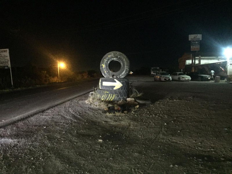 Vehículo “fantasma” atropella a una mujer y muere en Escuinapa