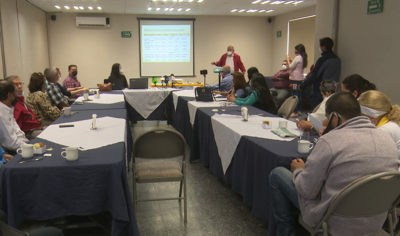 Buscan reducir la tarifa de energía eléctrica