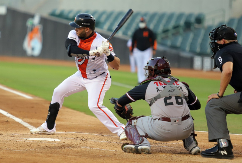 Naranjeros se lleva el primero de la serie al derrotar 3-1 a Tomateros