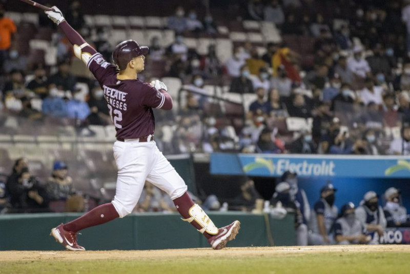 Tomateros derrota 6-1 a Algodoneros y toma ventaja en la serie