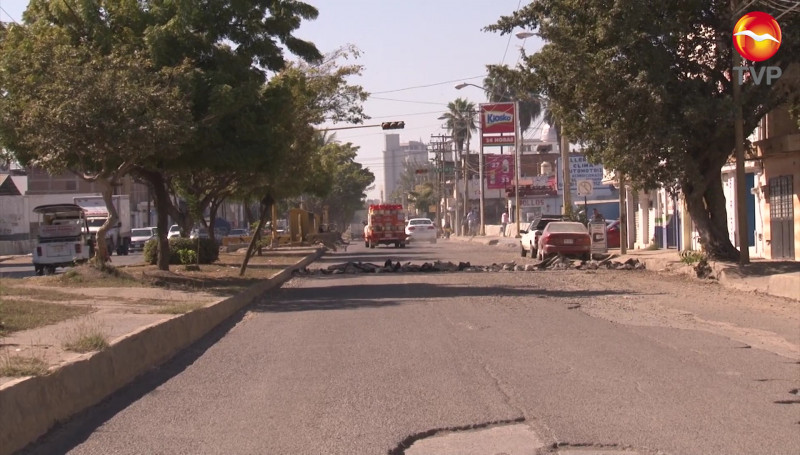 Cierran otra vez la Avenida Gabriel Leyva en Mazatlán