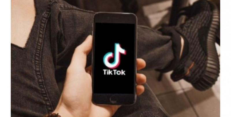 Tik Tok bloqueará las cuentas de los menores de 13 años en Italia tras la muerte de niña de 10 años