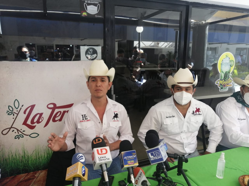 Denuncia Juan López a Cornelio Vea como aviador del municipio de El Fuerte