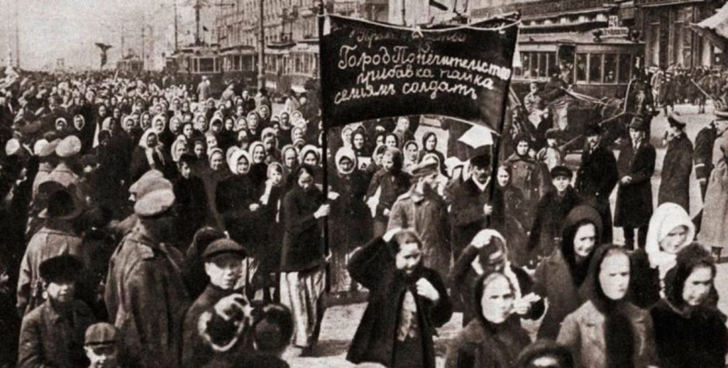 Momentos históricos que se conmemoran en este Día de la Mujer